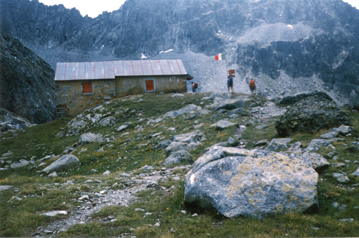 Rifugio Baitone ora Tonolini