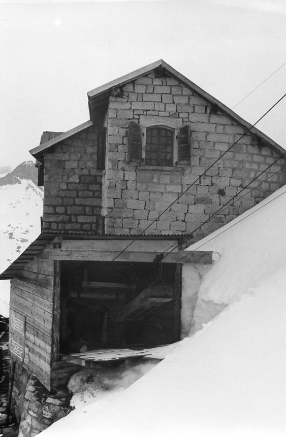 Rifugio ai Caduti dell'Adamello